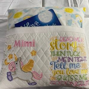 Baby pocket pillow